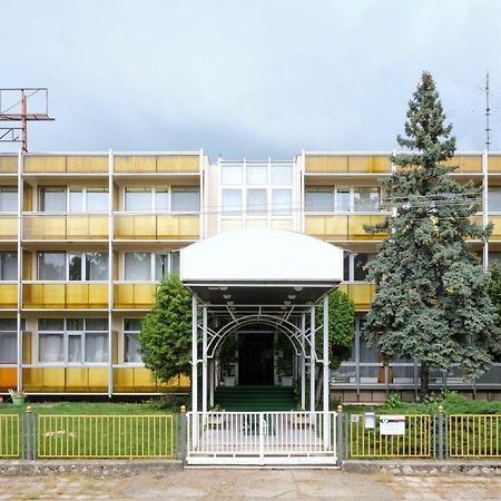 Retro Lido - Vonyarcvashegy Hotel Bagian luar foto