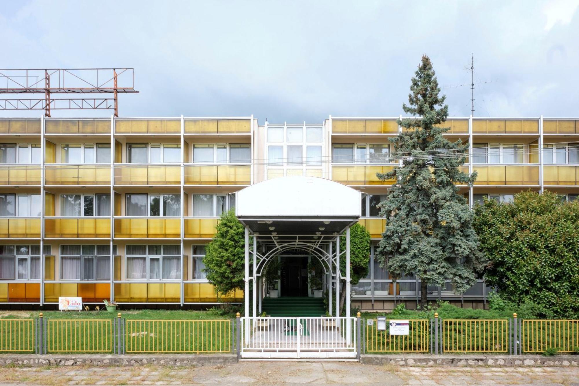 Retro Lido - Vonyarcvashegy Hotel Bagian luar foto